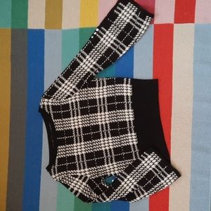 Black and White Houndstooth Cropped Sweater